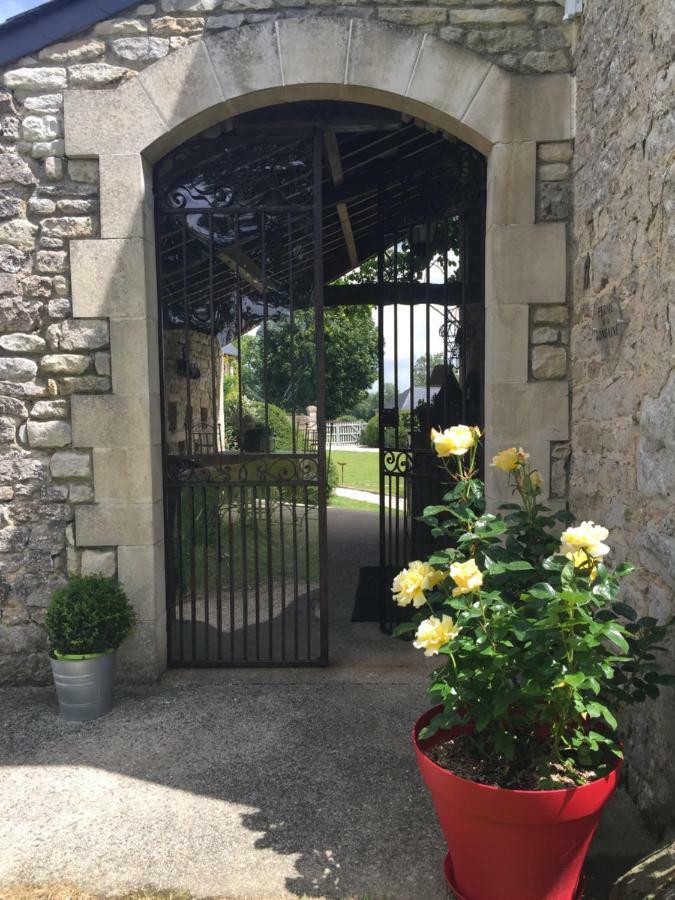 Ferme De La Fontaine Vila Bayeux Exterior foto